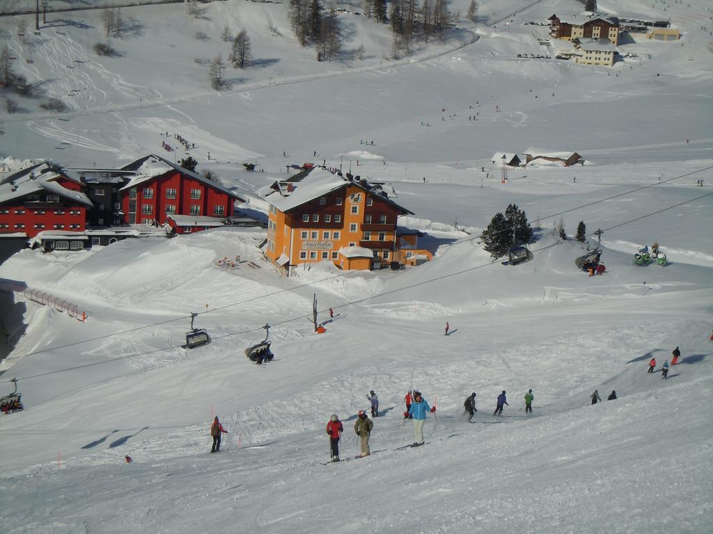 Hotel & Appartement Auerhahn Obertauern Exterior photo