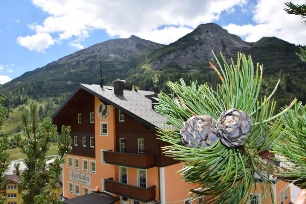 Hotel & Appartement Auerhahn Obertauern Exterior photo